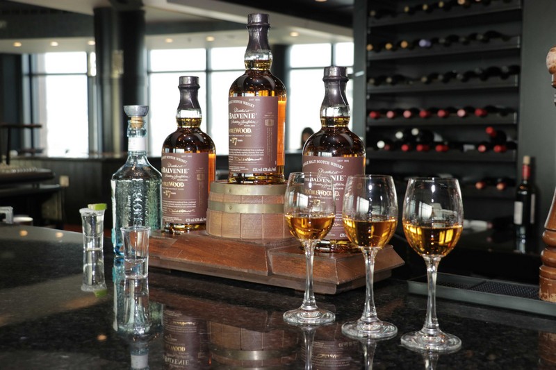 Club Limitada and Habanos Club of Lebanon at Up on the 31st